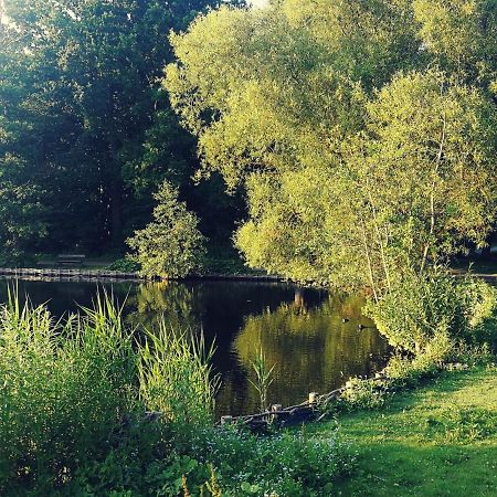 Room In A Danish Cottage With Garden View, 10 Min To Cph Gentofte Extérieur photo